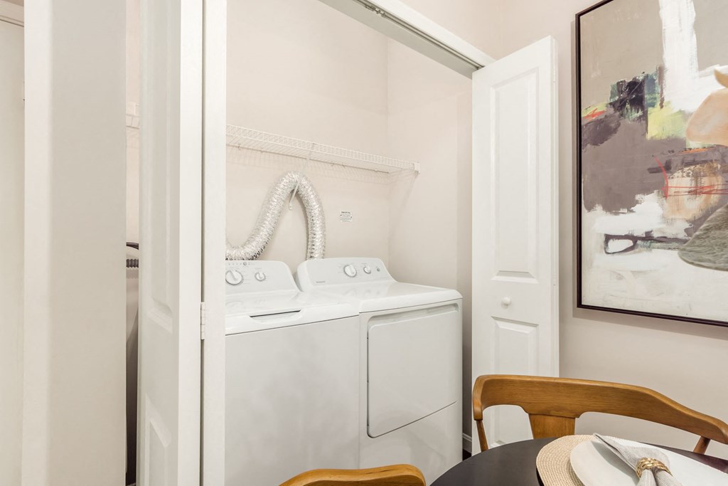 Monroe House Apartments, 401 Lazelle Rd., Westerville, OH RentCafe